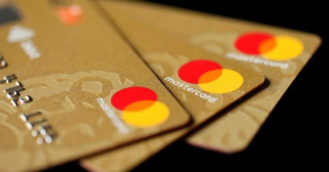 Mastercard Launches Classic and Platinum Debit Cards in Partnership with Amal Bank